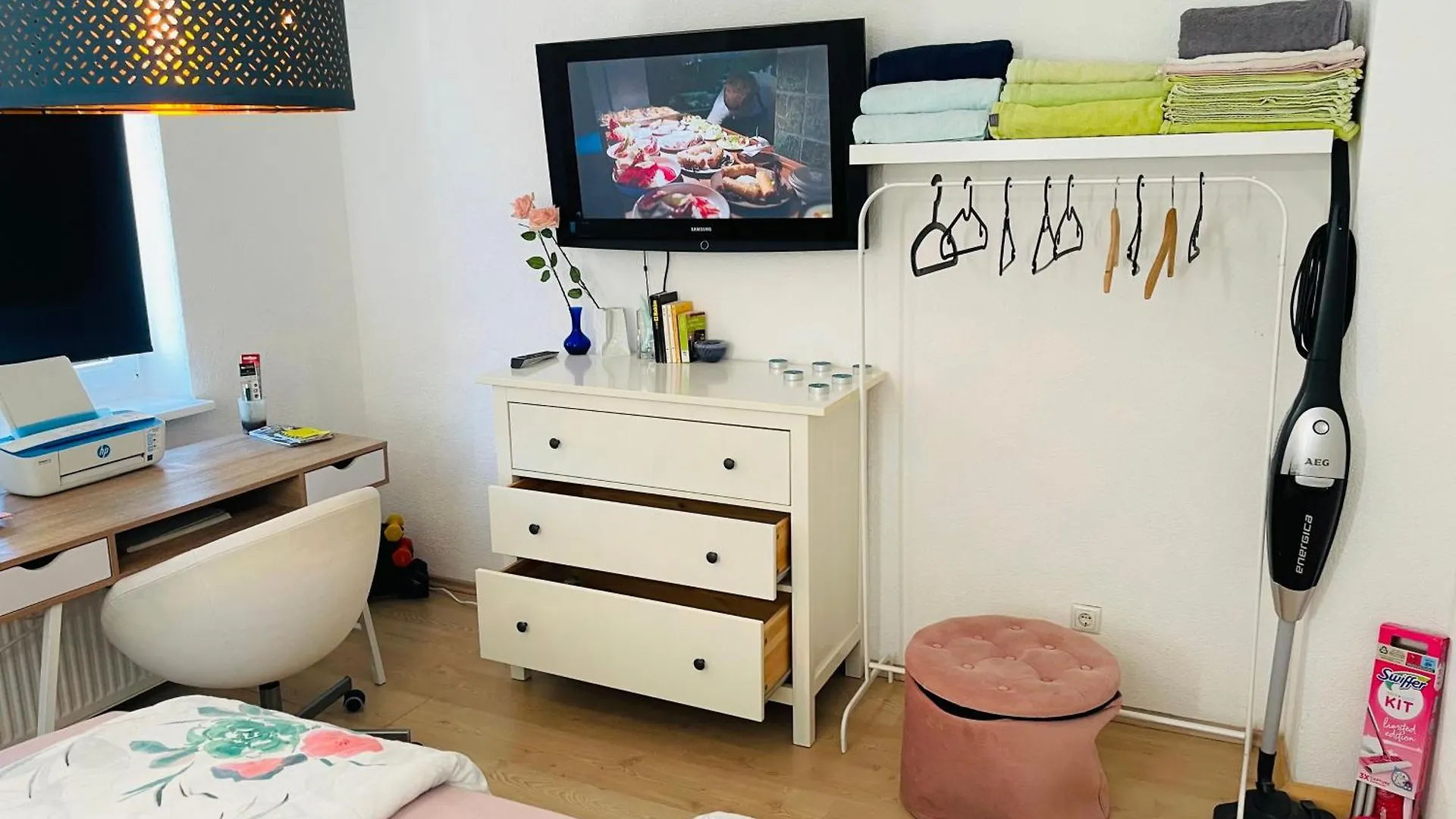 Apartment Top 2-Zimmer I City Center I Fruehstueck I Wifi I Smart Tv I Cozy I Augsburg