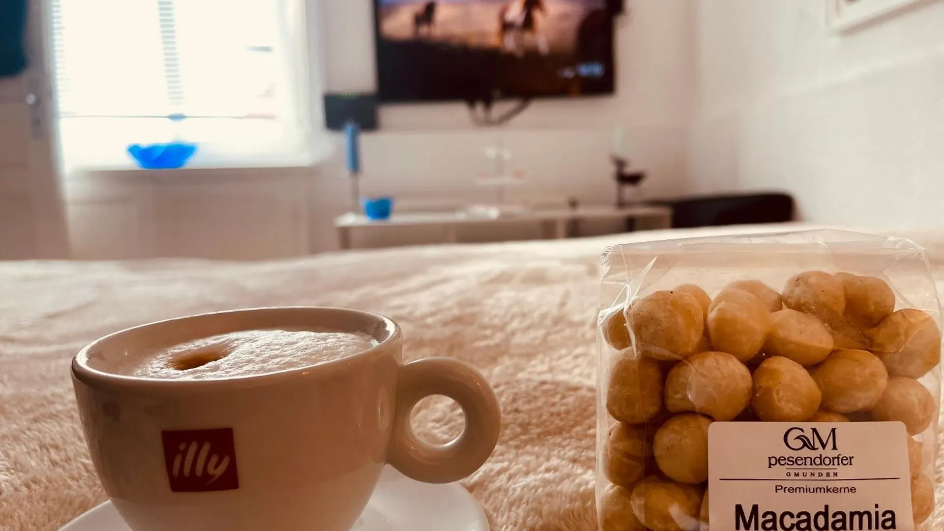 Top 2-Zimmer I City Center I Fruehstueck I Wifi I Smart Tv I Cozy I Augsburg Germany